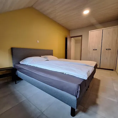 S'ameuse Tres Bien *