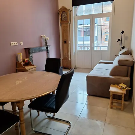 S'ameuse Tres Bien Semesterbostad